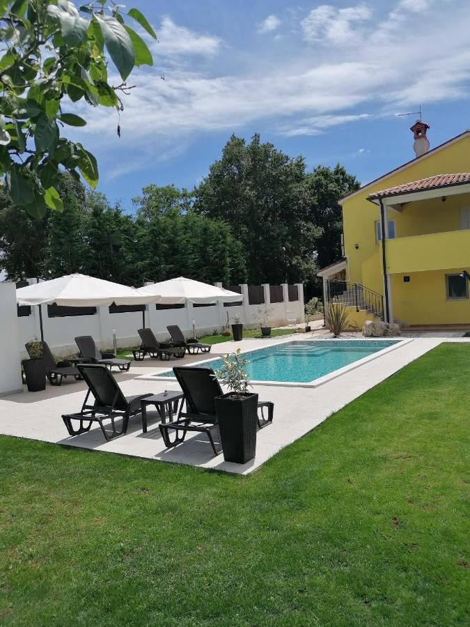 Apartman Nikola Ladrovici Экстерьер фото